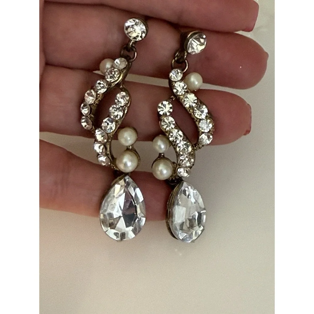 Vintage Clear Crystal Faux Pearl Statement 2.5
